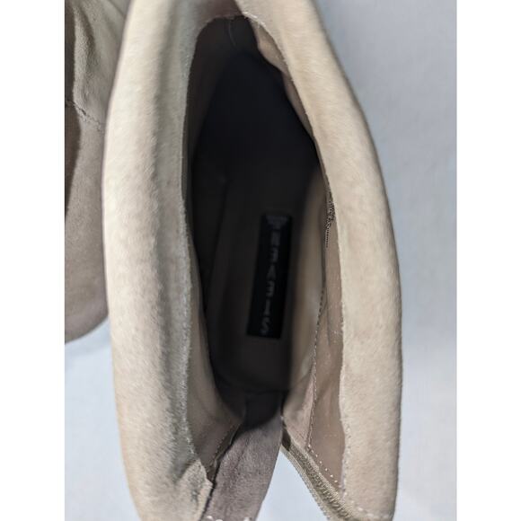 Steven by Steve Madden Boot‎  Berkli Suede Taupe Wedge Size 8.5 Bootie Back zip - Picture 8 of 9